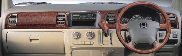 Photo : HONDA �X�e�b�v���S���O���iRF3/4�j